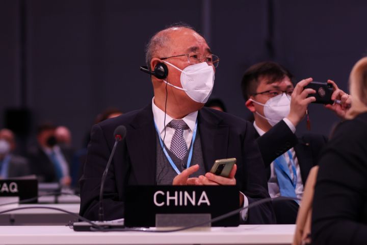 Surprise US-China climate deal breaks through superpower standoff